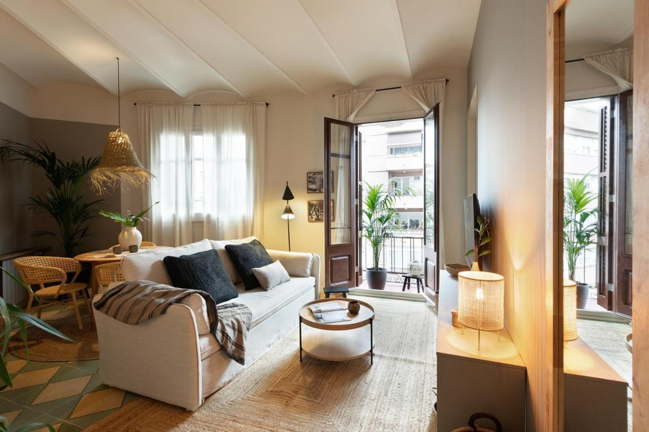 Bawah - 2 Bedrooms in Eixample Esquerra 1