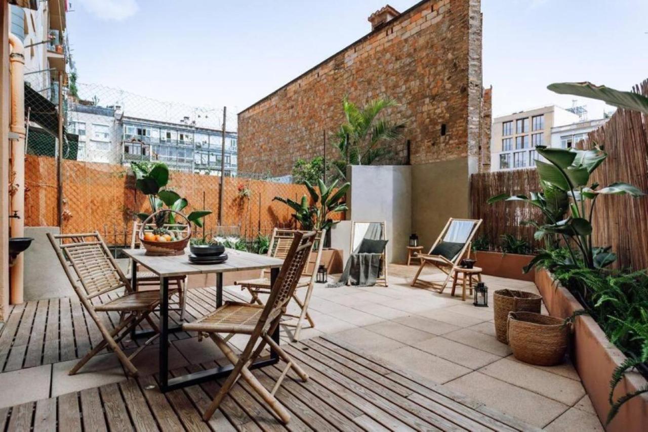 Matadi - One Bedroom And Terrace in Eixample Esquerra