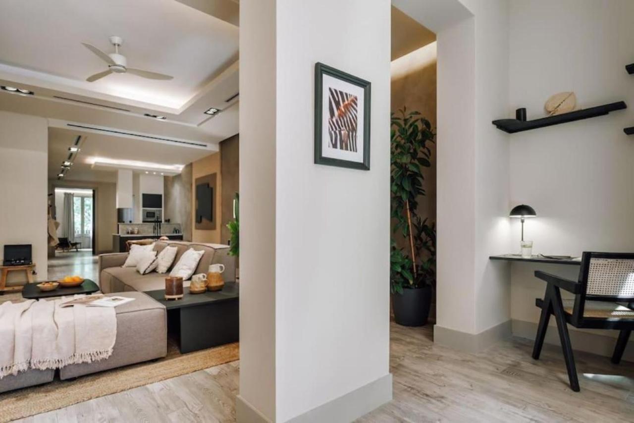 Matadi - One Bedroom And Terrace in Eixample Esquerra 1