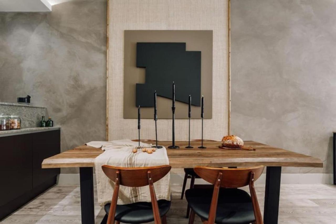 Matadi - One Bedroom And Terrace in Eixample Esquerra 2