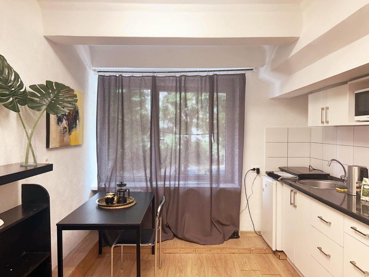 Studio 10 Min Walk From Old Town (Adults Only) 2