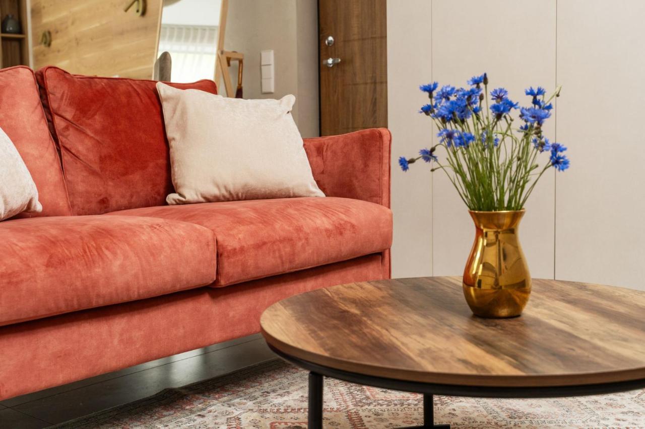 Silence of Uzupis - Self Check in