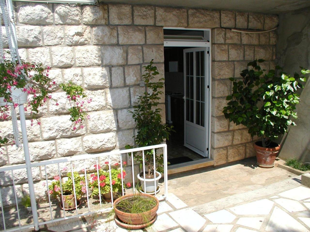 Apartments Stella - One Bedroom Apartment with Terrace A1 2