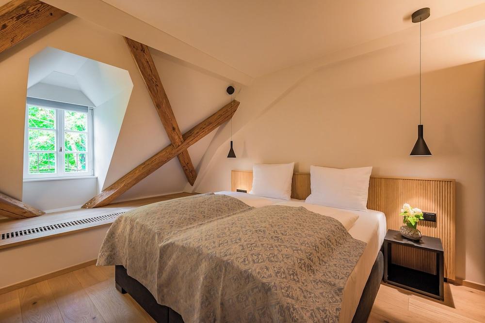 Augustiner Gutshof Menterschwaige 2