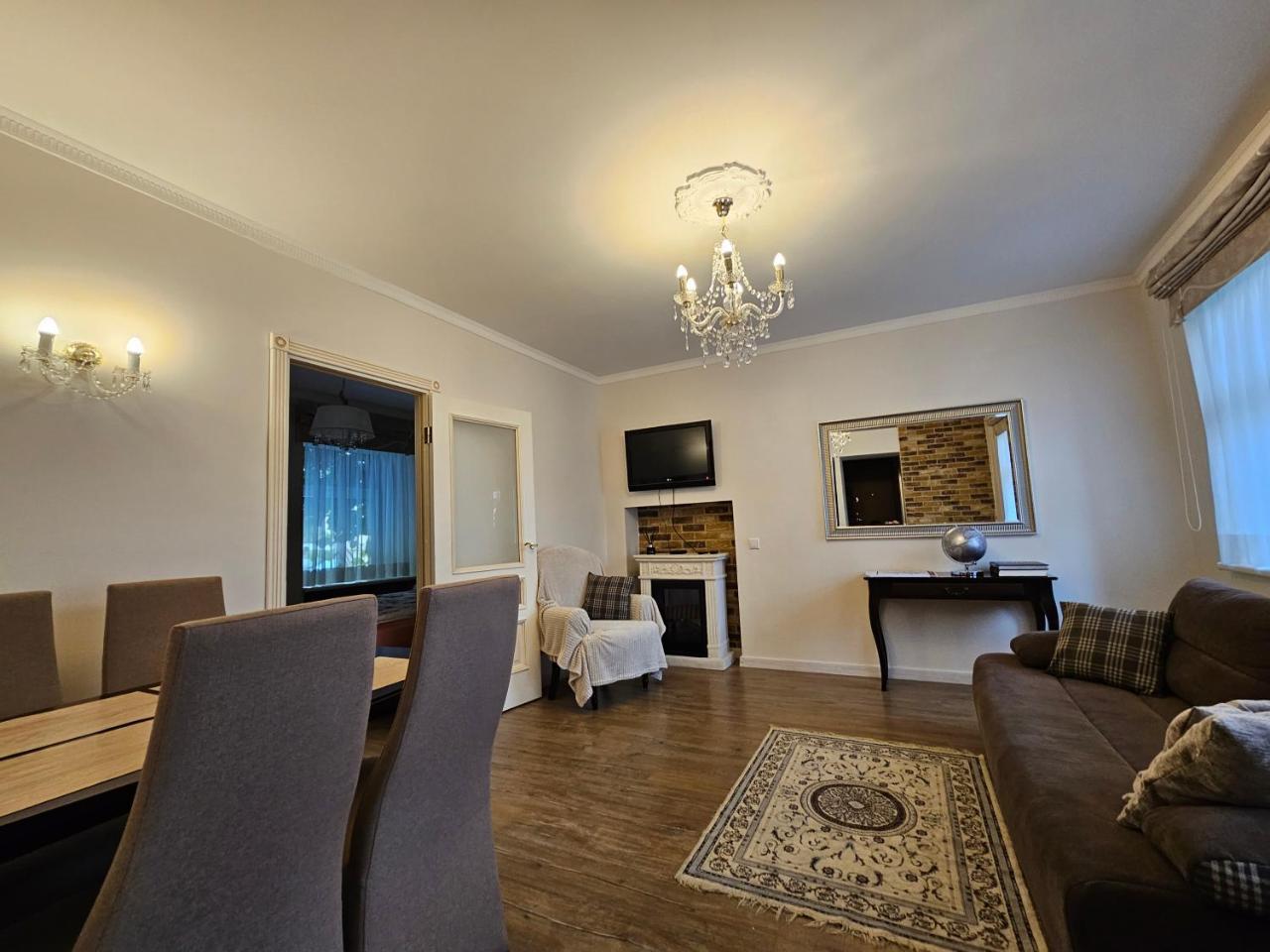 Vilnius City Walls Apartment