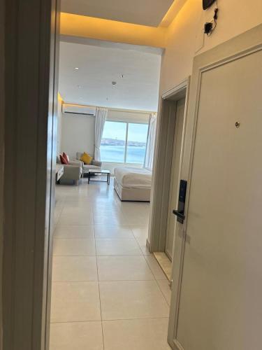 فندق ومرسى حياة حقل 2