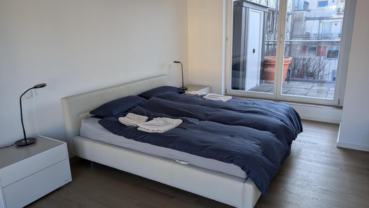 Doublebedroom with Bath Doppelzimmer Mit Bad