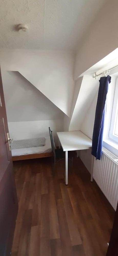 2-Rent Group Hostel Apartments Eve74 1