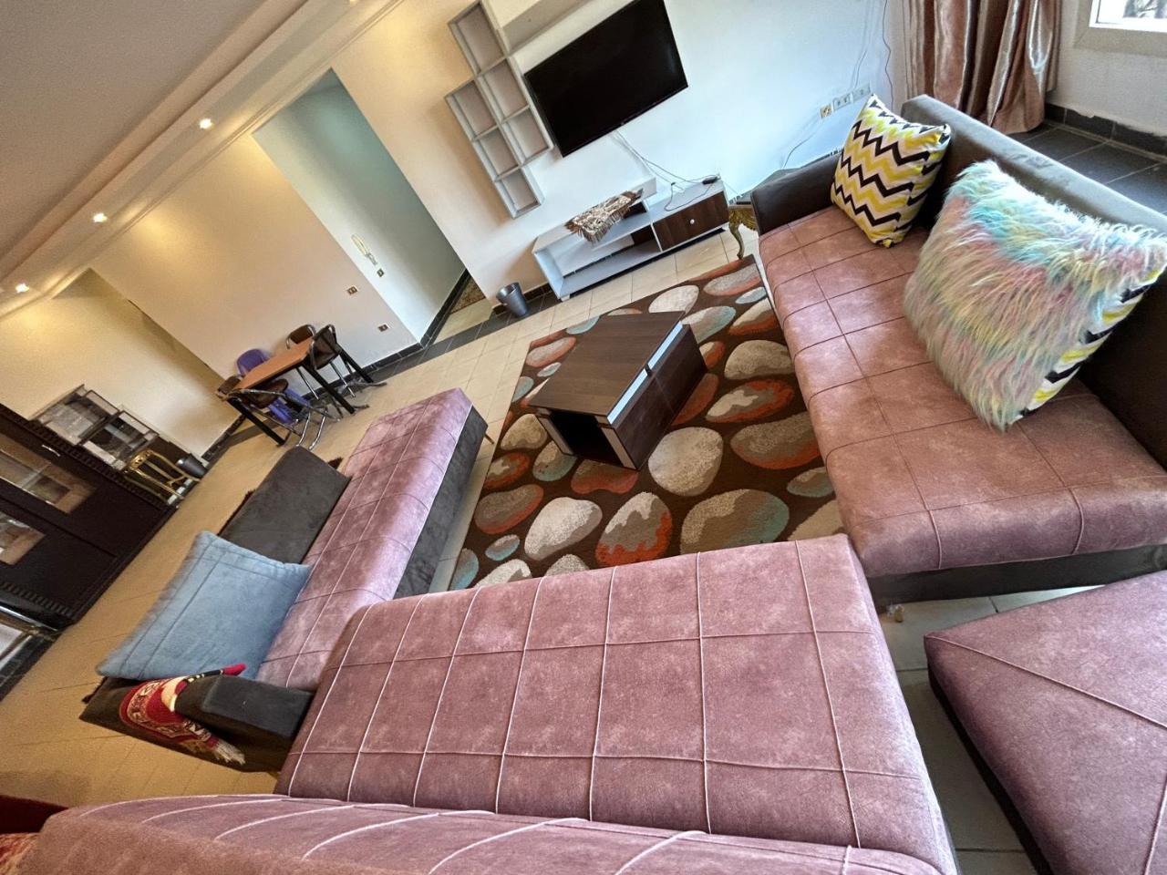 شقة علي النيل 2