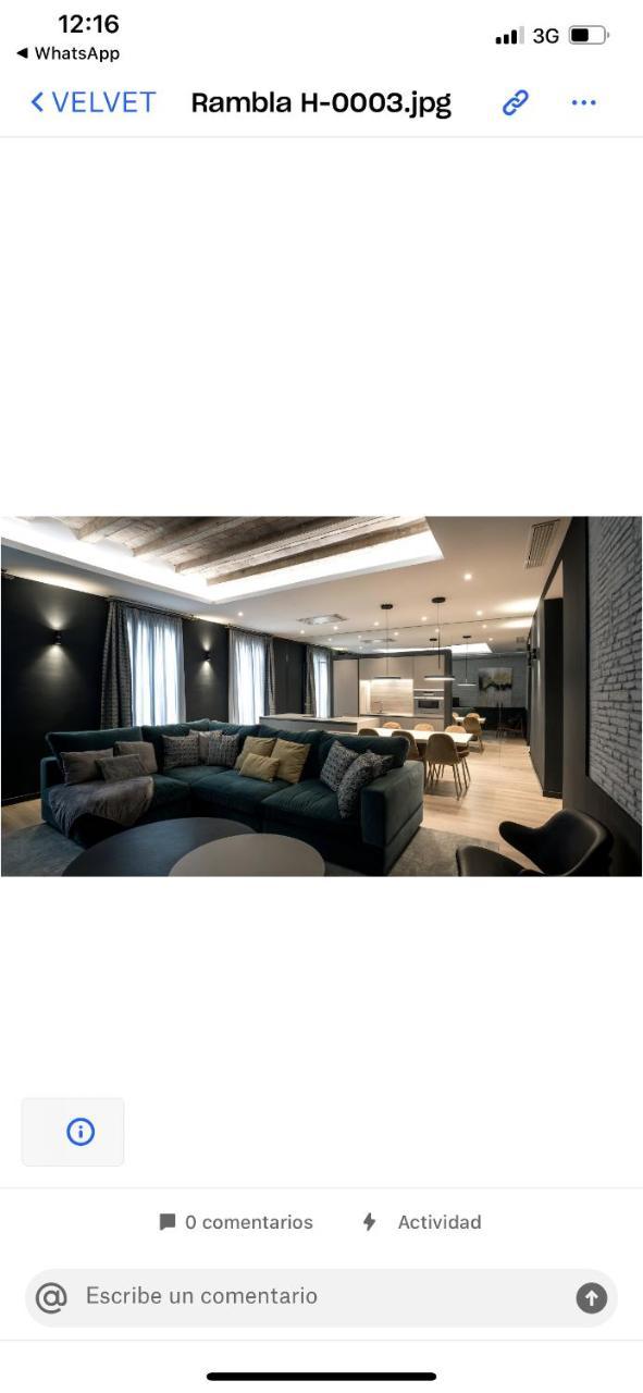 Velvet in Rambla Cataluna 1