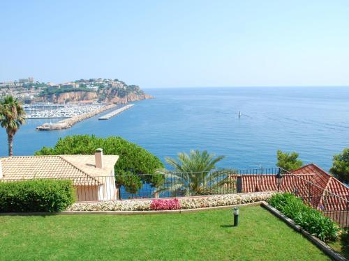 Apartment in Sant Feliu Near the Beach 2