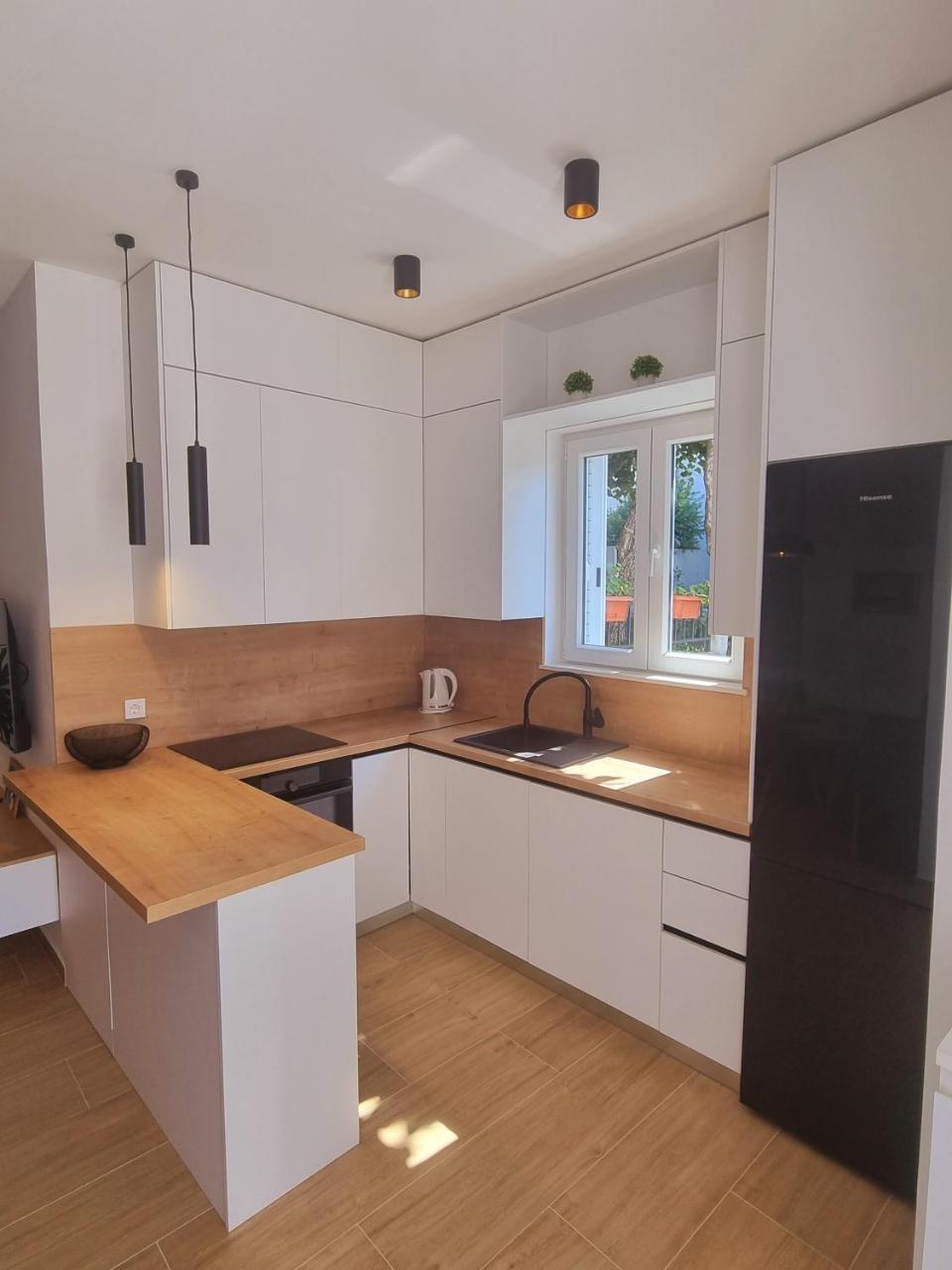 Marich Homestay (Adults Only) 1