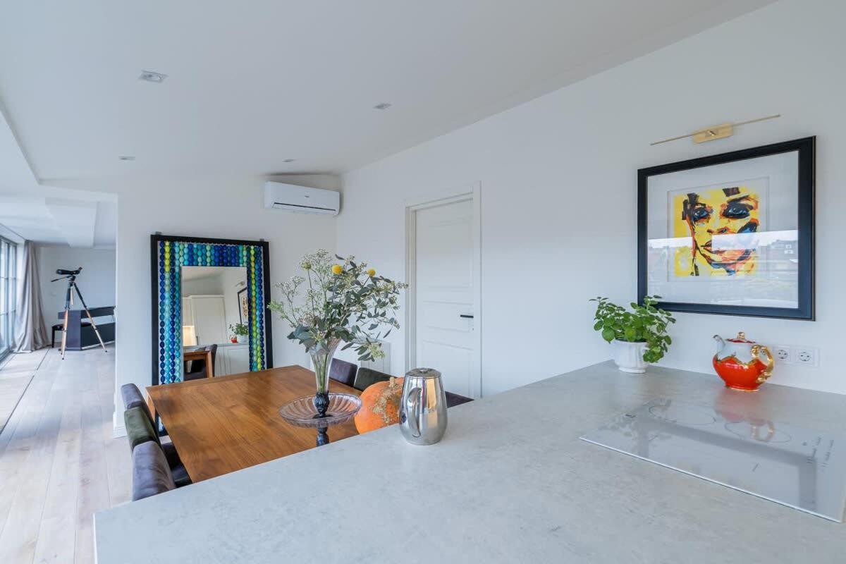 Domillion Amazing 3bdr Penthouse with Terrace Mz28 2