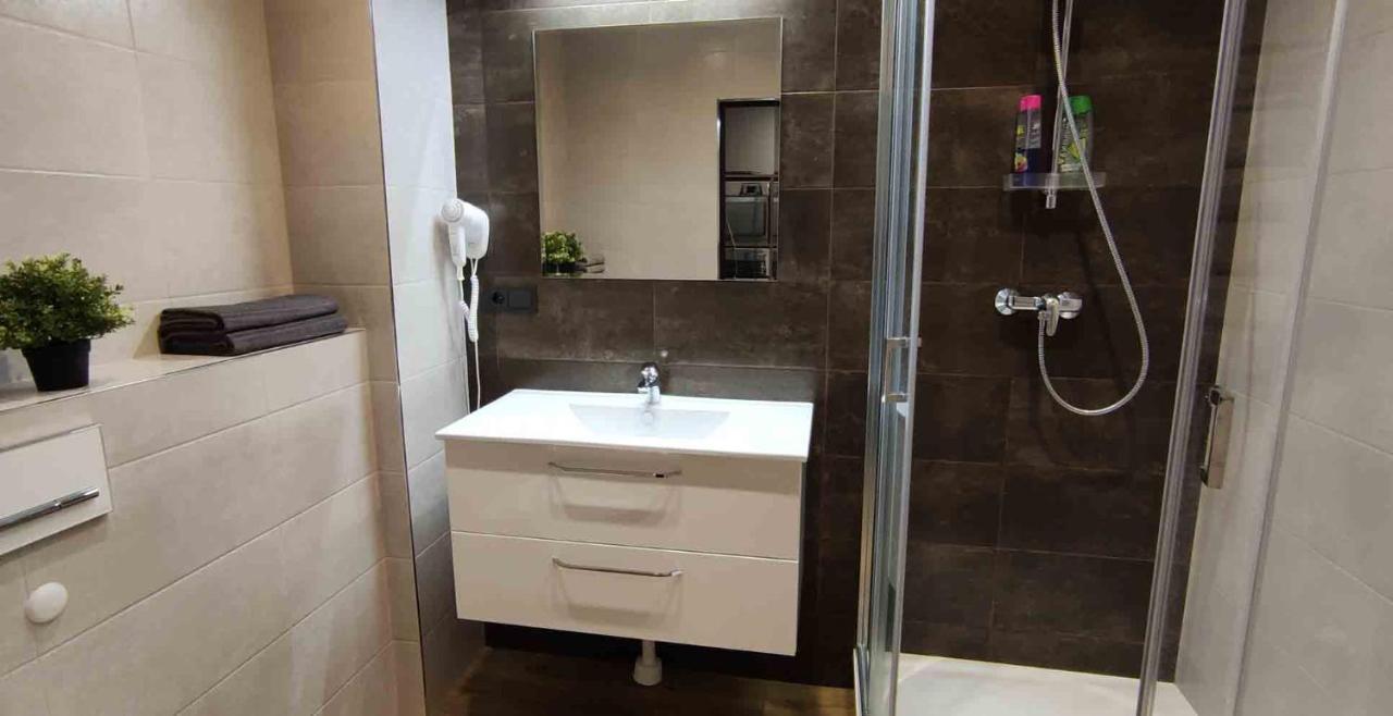 Ozas Green Apartment (Adults Only) 2