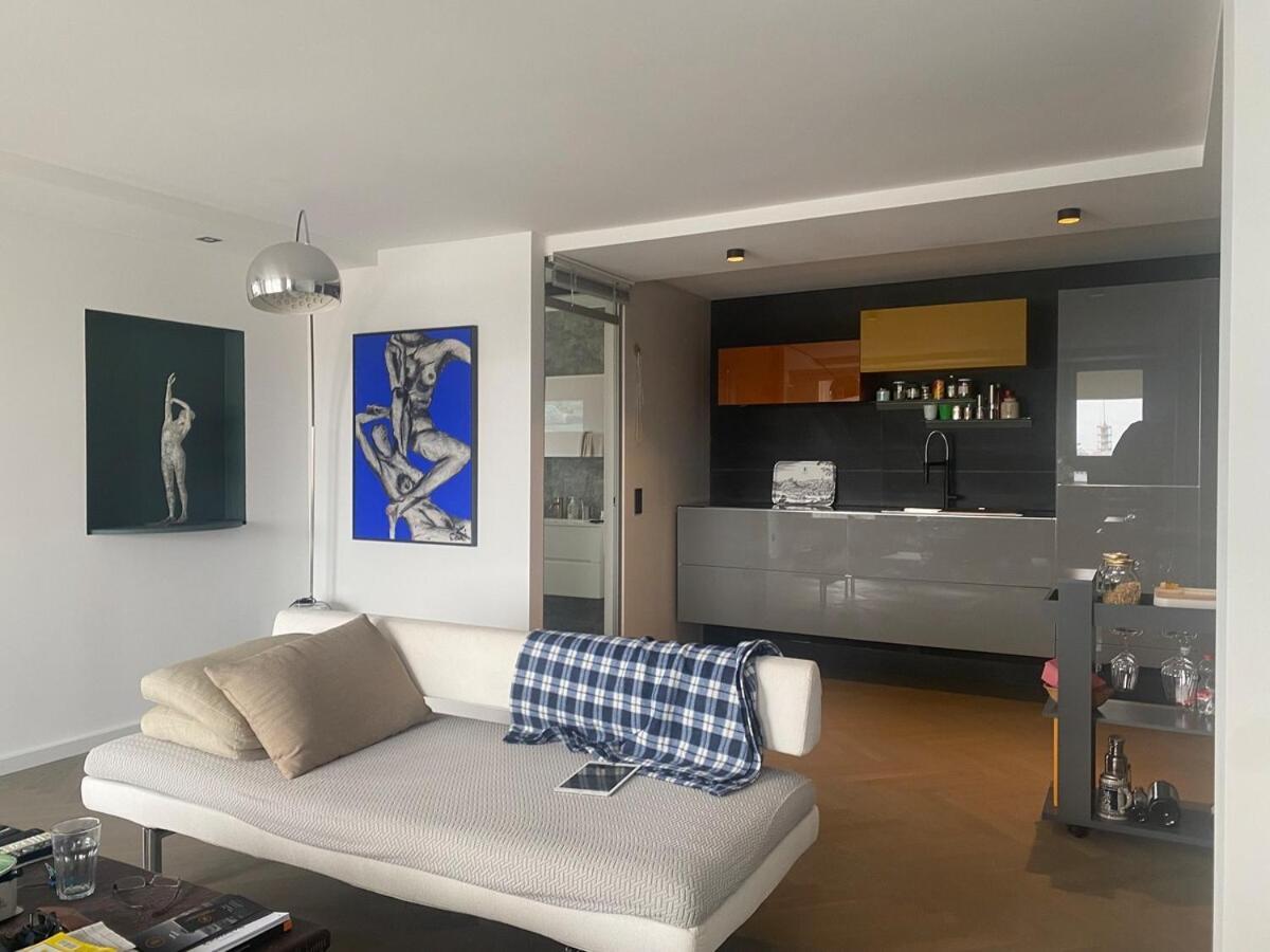 Luxurious Apartment with Amazing View (Adults Only)