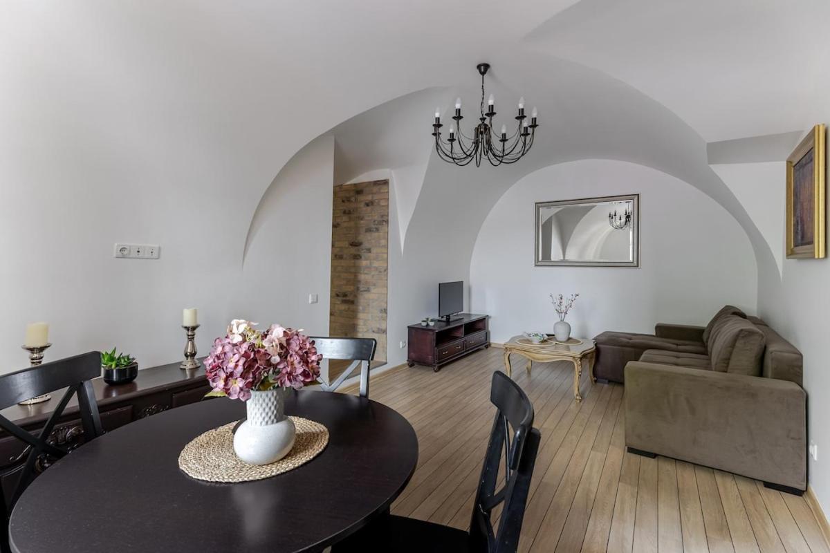 The Old Town Rhapsody by Monto (Adults Only) 2