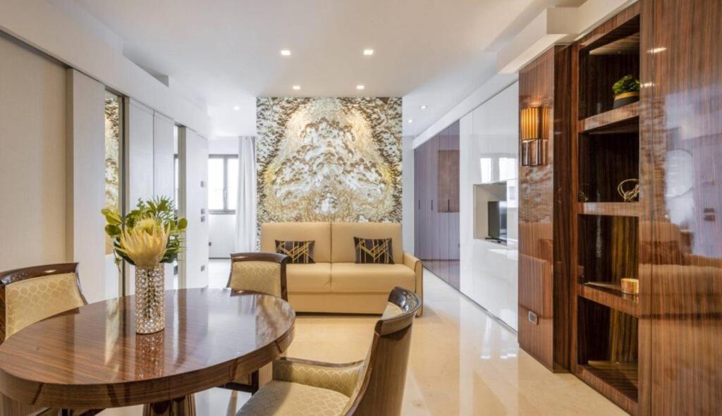 Milan Royal Suites - Luxury Duomo 1